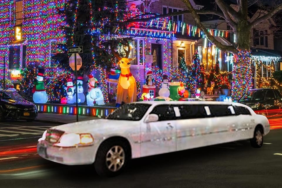 From Manhattan: Private Brooklyn Christmas Tour by Limousine – New York City, New York