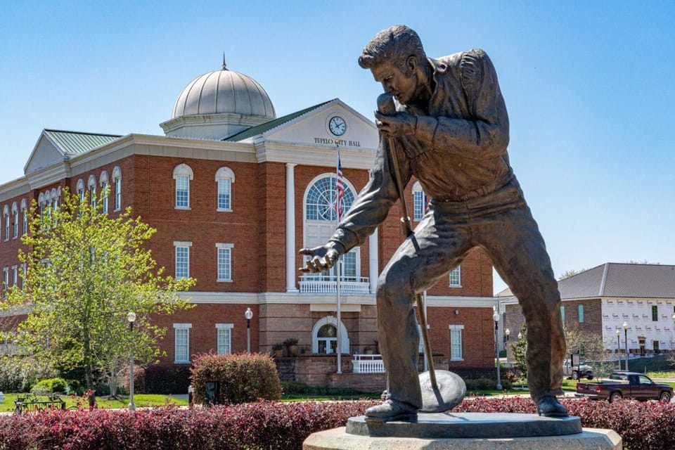 From Memphis: Official Elvis Birthplace Tour of Tupelo – Memphis, Tennessee