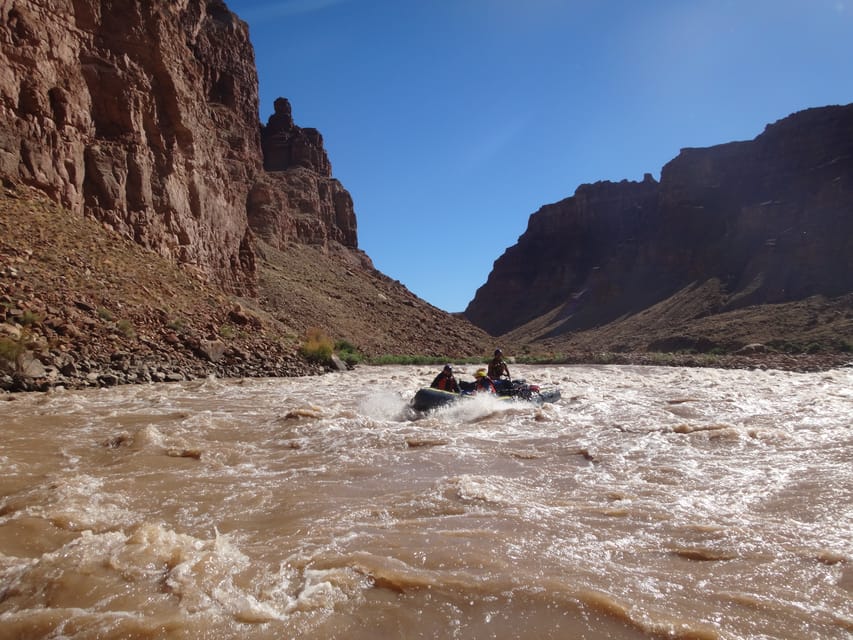 From Moab: Cataract Canyon Whitewater Rafting Experience – Hite, Utah