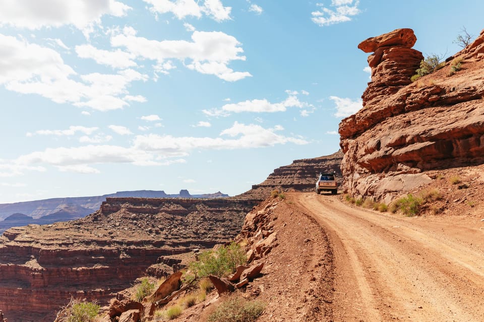 From Moab: Sky District Canyonlands National Park 4×4 Tour – Canyonlands National Park, Utah