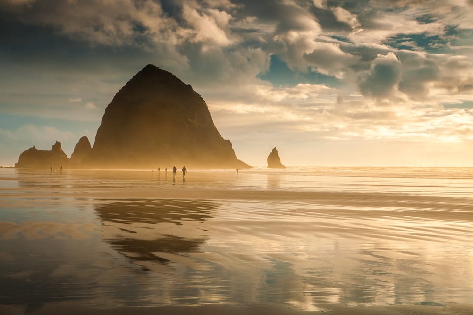 From Portland: Oregon Coast Day Trip Cannon Beach Area – Tillamook, Oregon