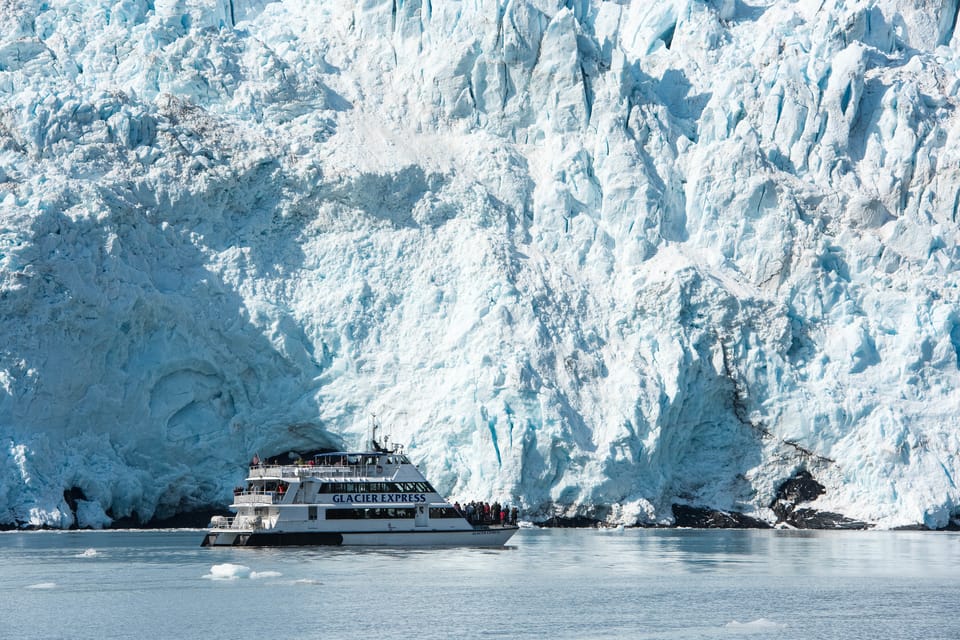 From Seward: Kenai Fjords National Park Cruise with Lunch – Alaska, Alaska