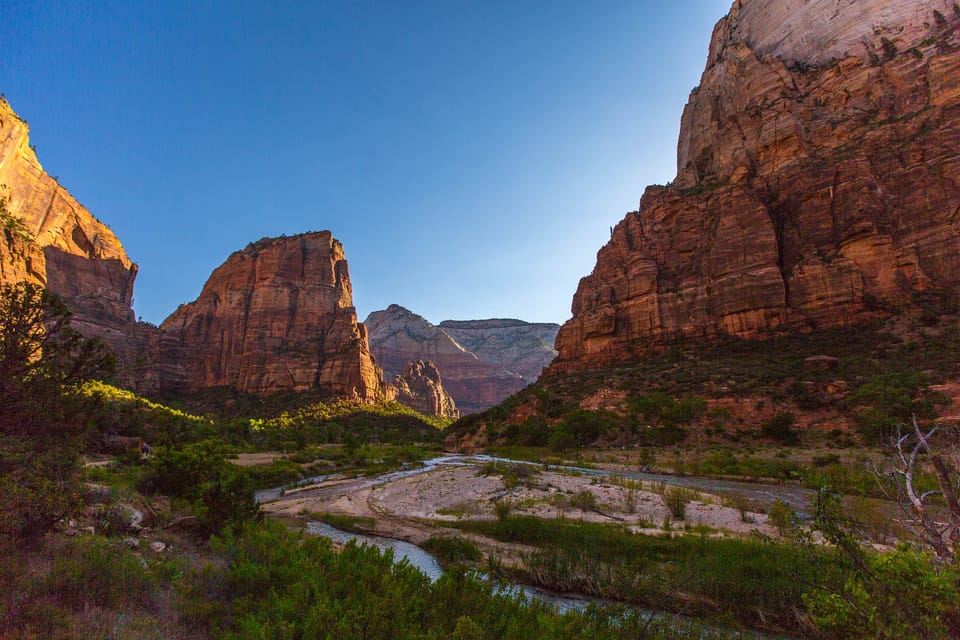 From Springdale: Greater Zion Scenic Hiking Tour – Zion National Park, Utah