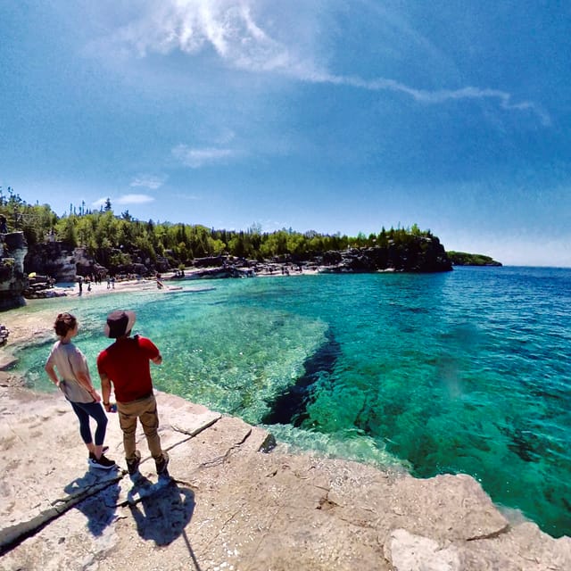 From Toronto: Bruce Peninsula Guided Hiking Day Trip – Toronto, Canada