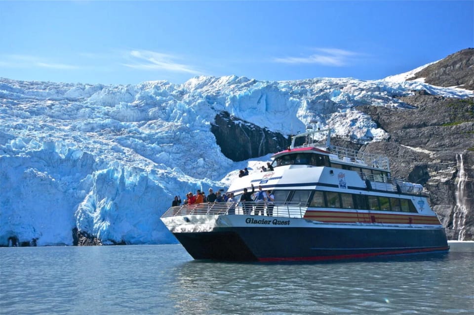 From Whittier: Glacier Quest Cruise with Onboard Lunch – Alaska, Alaska