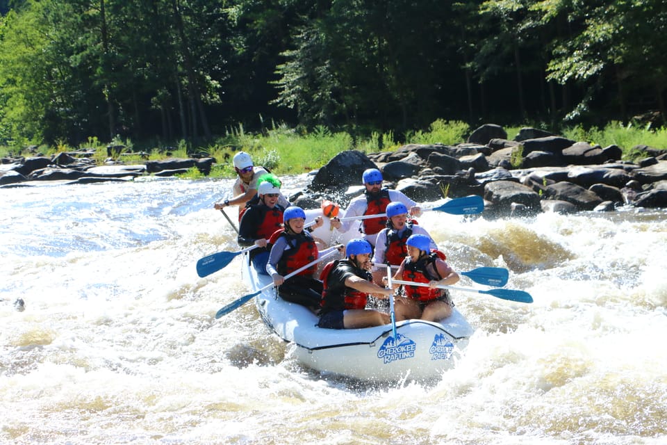 Full River Ocoee Whitewater Rafting Trip with Catered Lunch – Ocoee River, Tennessee