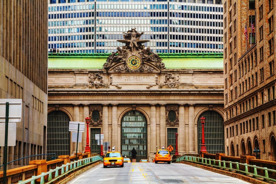 Grand Central Terminal Private Walking Tour with Transport – New York City, New York