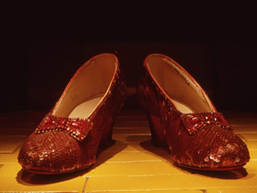 Grand Rapids: Ruby Slipper Theft Guided Tour – Grand Rapids Minnesota, Minnesota