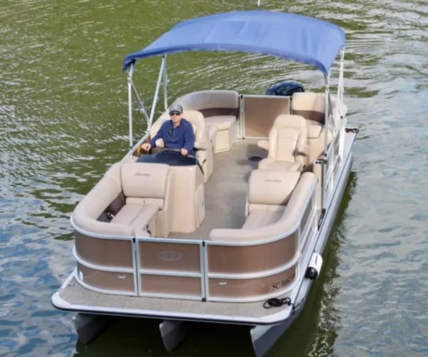 Hilton Head: 22′ Luxury Pontoon Boat Rental – Hilton Head Island, South Carolina