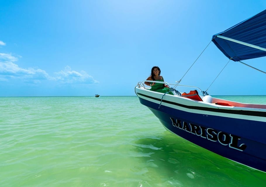 Holbox Tour: Visit the island, Punta Mosquito & Isla Pasión – Hoyo Negro Yalahau, Mexico