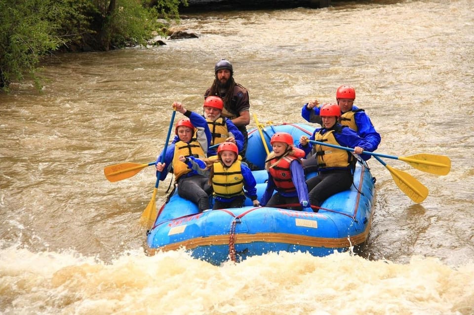 Idaho Springs: Beginner Middle Clear Creek Rafting Tour – Mount Lion, Colorado