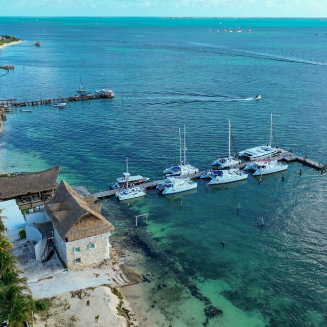 Isla Mujeres: Deluxe Catamaran Tour – Playa Norte, Isla Mujeres, Mexico