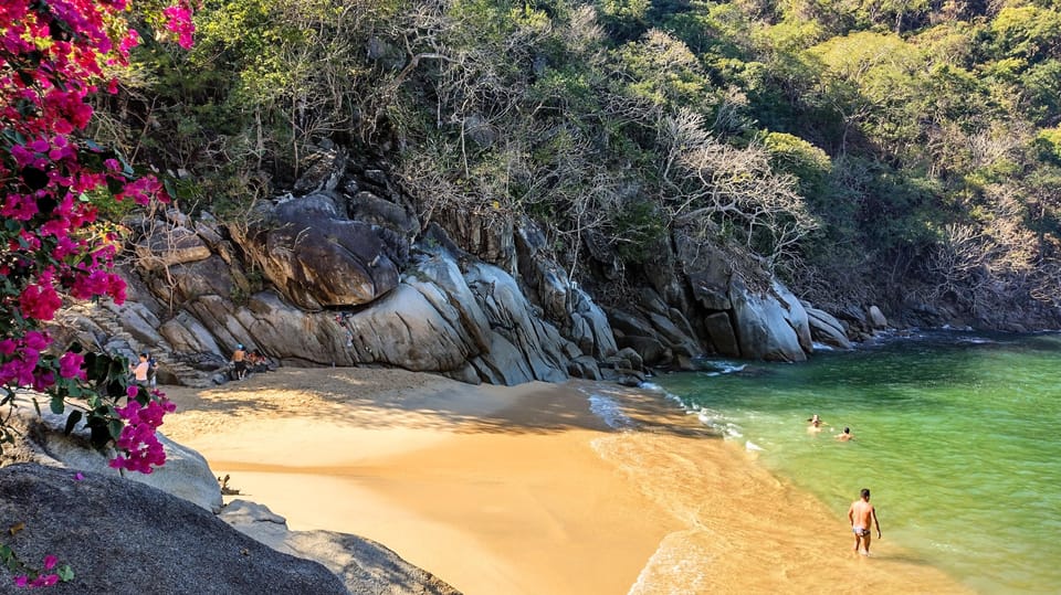 Jungle and Exotic Beaches: Hiking in Puerto Vallarta – Colomitos Beach, Mexico