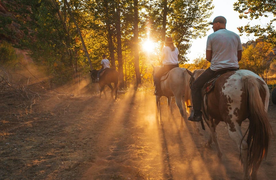 Kanab: Cave Lakes Canyon Horseback Riding Experience – Cave Lakes Canyon Ranch, Utah