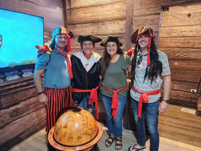 Kapolei: Haunted Pirate Escape Room – Kapolei, Hawaii