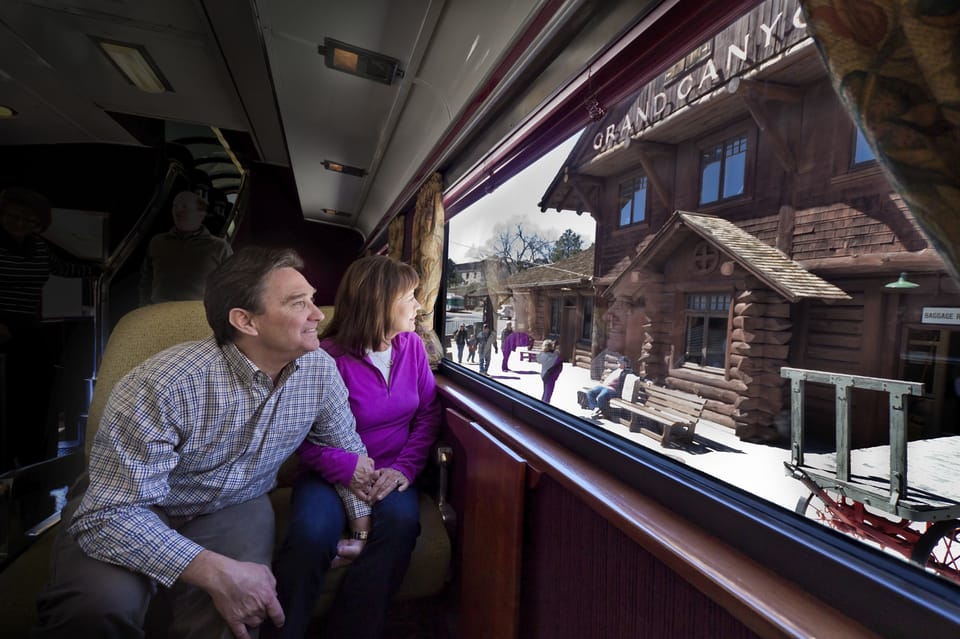 Las Vegas 2-Day Grand Canyon Railway Bearizona Meteor Crater – Meteor Crater Natural Landmark, Arizona