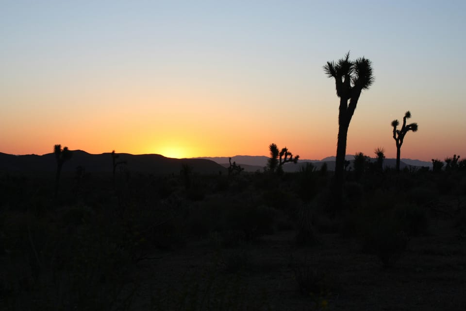 Las Vegas: Death Valley Sunset and Stargazing Tour – California, California