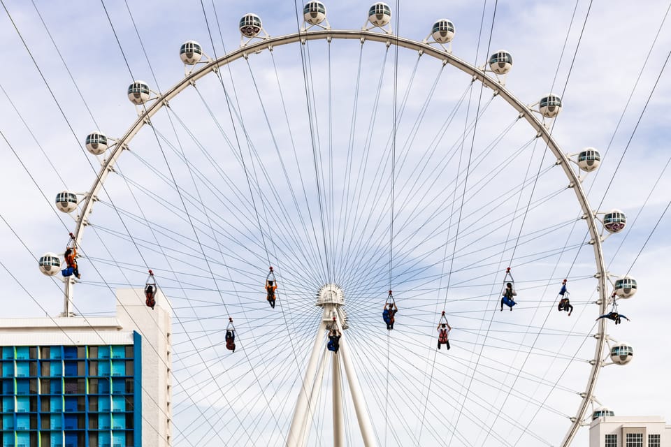 Las Vegas: FLY LINQ Zipline Ticket – Las Vegas, Nevada