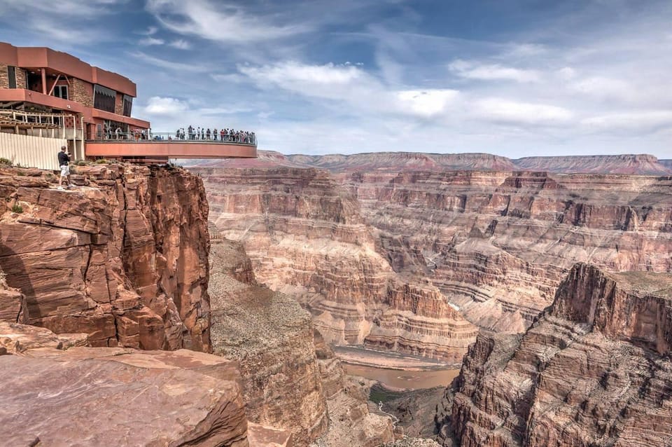 Las Vegas: Grand Canyon Flight with Optional Skywalk Entry – Grand Canyon West Rim, Arizona