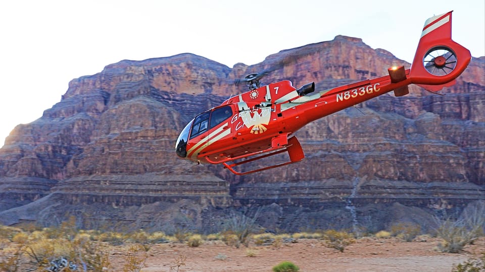 Las Vegas: Grand Canyon Helicopter Ride, Boat Tour & Skywalk – Grand Canyon West Rim, Arizona