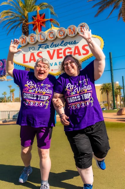 Las Vegas: Las Vegas Sign + 7 Magic Mountains + Photoshoot – Las Vegas, Nevada