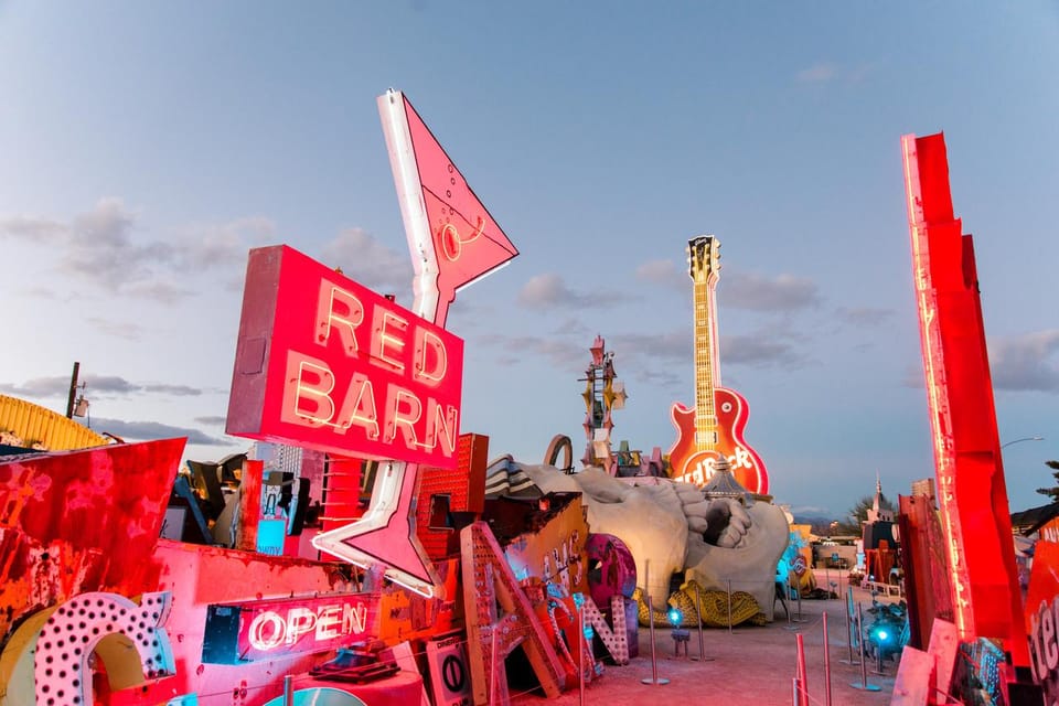 Las Vegas: Neon Museum Experience & Vegas Open-Top Bus Tour – Las Vegas, Nevada