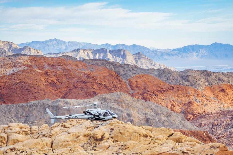 Las Vegas: Red Rock Canyon and Vegas Strip Helicopter Tour – Las Vegas, Nevada