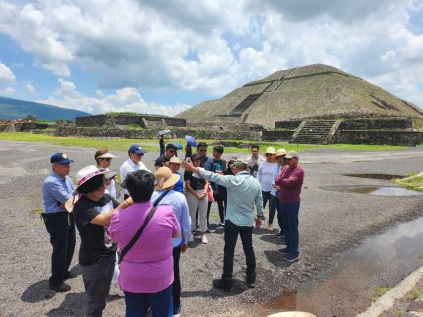 MEXICO CITY: TEOTIHUACAN PYRAMIDS TOUR, TLATELOLCO, BASILICA. – San Juan Teotihuacán, Mexico