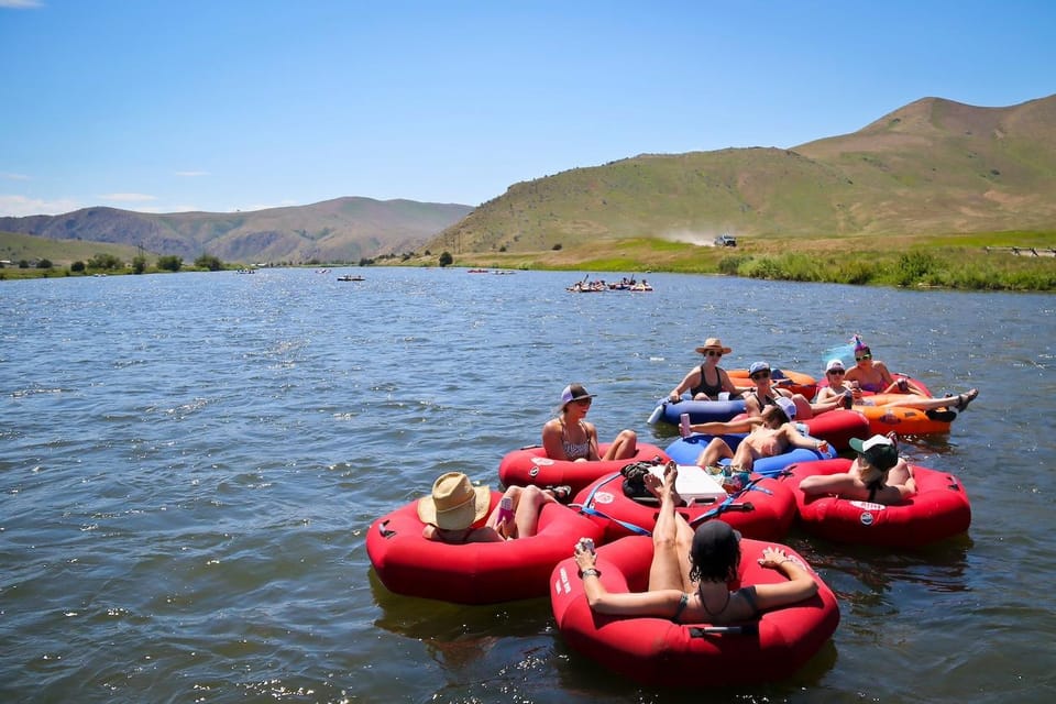 Madison River: Scenic Tubing Float Trip (2-3 hours) – Madison River, Montana