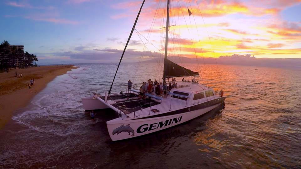 Maui: 2 Hour Sunset Dinner Sail with Open Bar and Appetizers – Hawaii, Hawaii