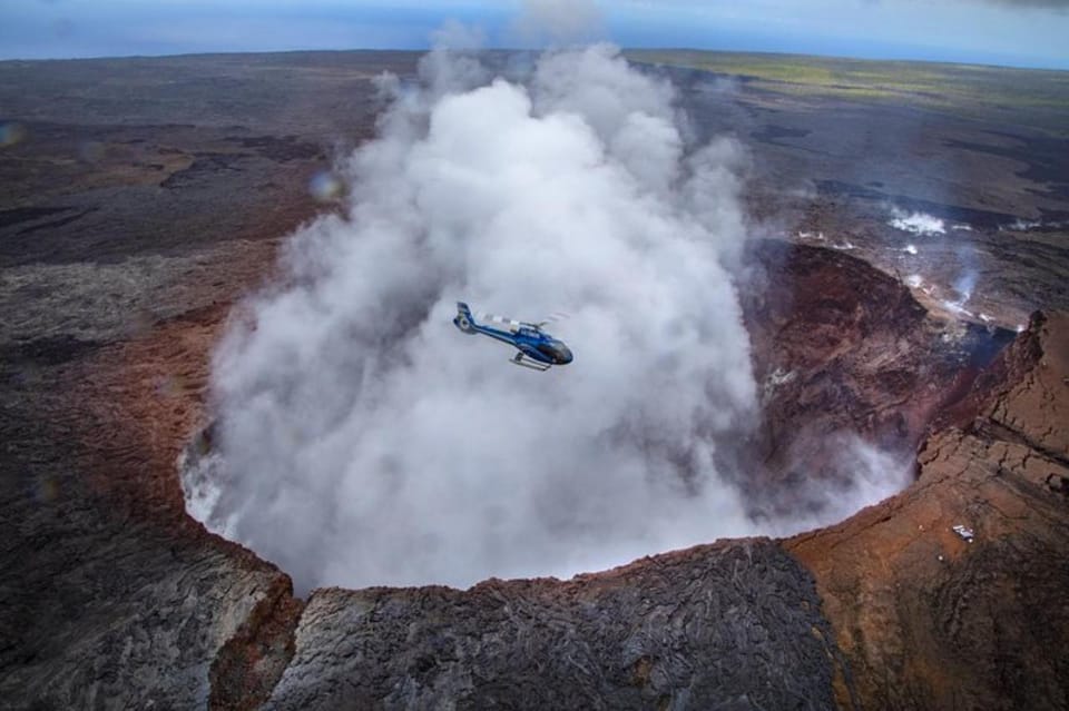 Maui to Big Island: Big Island Volcano Helicopter & Bus Tour – Hawaii, Hawaii