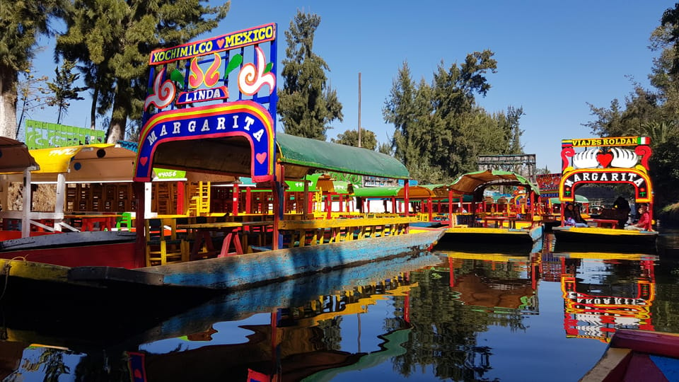 Mexico City: Xochimilco, Coyoacan, UNAM & Aztec Stadium Tour – Mexico City, Mexico