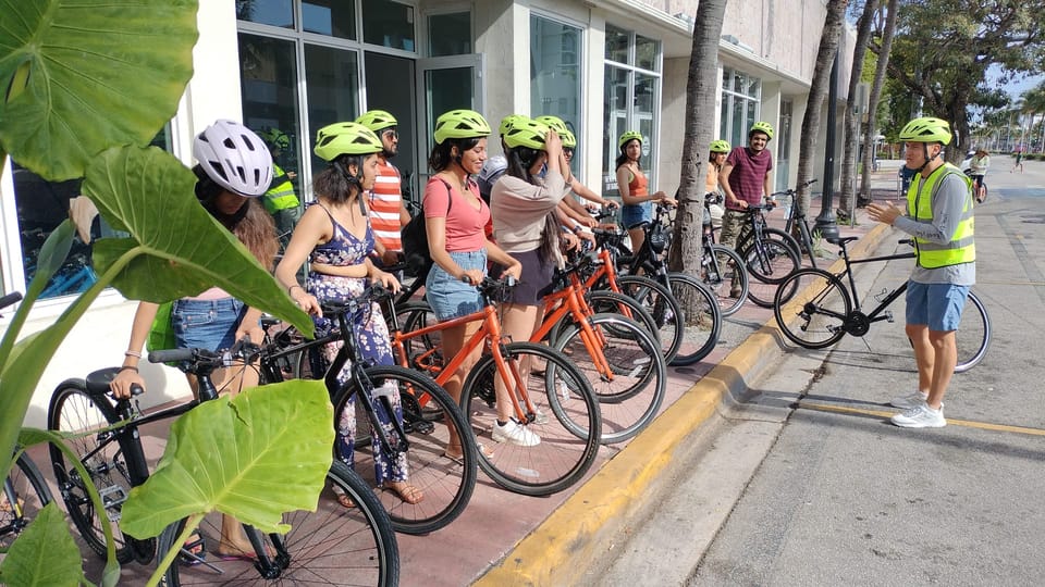 Miami Beach: City Highlights Guided Bike or eBike Tour – Miami, Florida