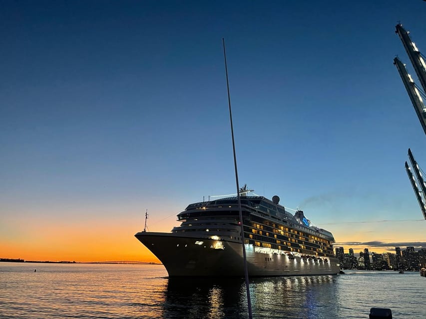 Miami: Skyline Cruise of the Magic City & Millionaire Houses – Miami, Florida