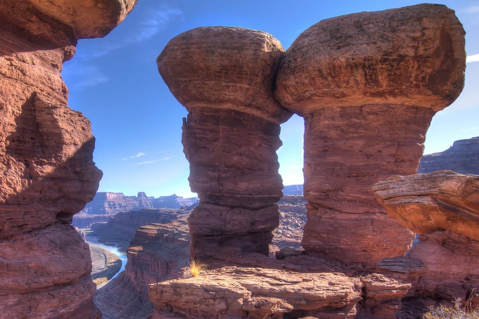 Moab: Canyonlands National Park 4×4 White Rim Tour – Musselman Arch, Utah