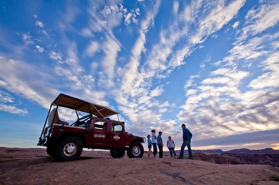 Moab: Hell’s Revenge Hummer Safari Adventure – Colorado River, Utah