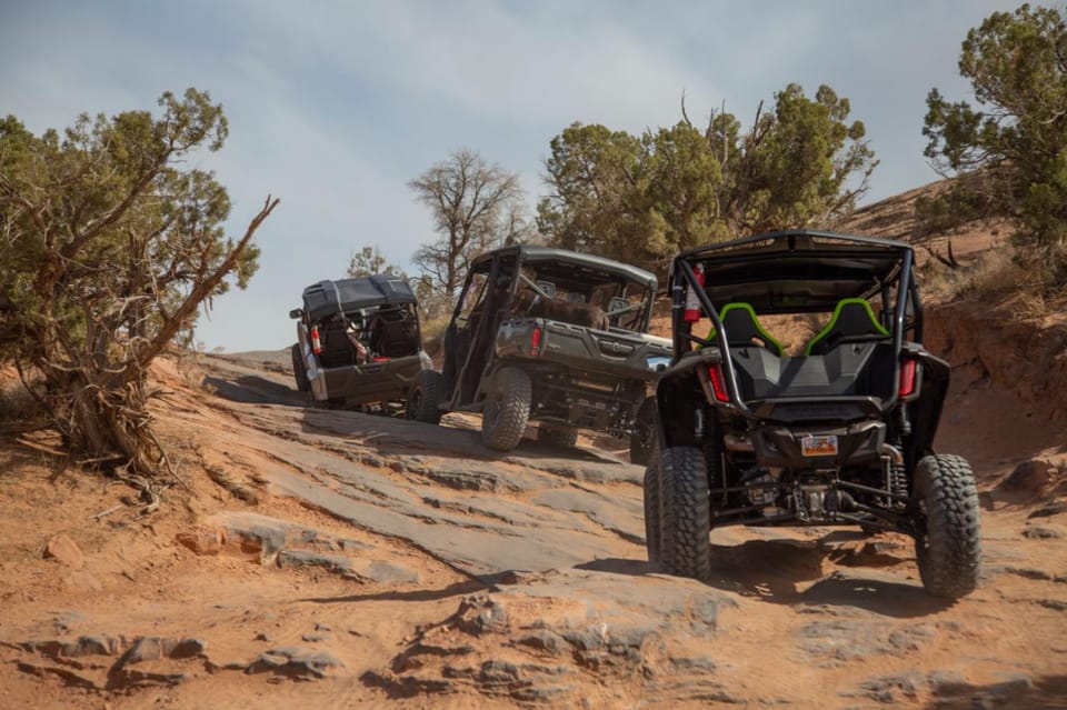 Moab: Self-Driven Guided Sunset UTV Tour to Fins N Things – Moab, Utah