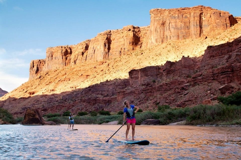 Moab: Stand-Up Paddleboard with small rapids on Colorado – Colorado River, Utah