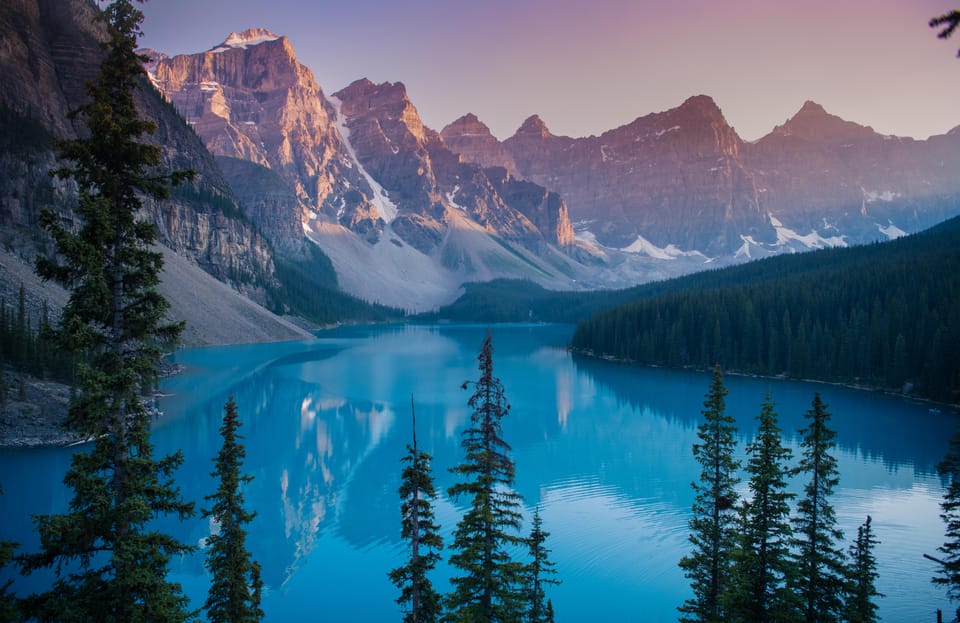 Moraine Lake Sunrise Tour – Valley of the Ten Peaks, Banff National Park, Canada