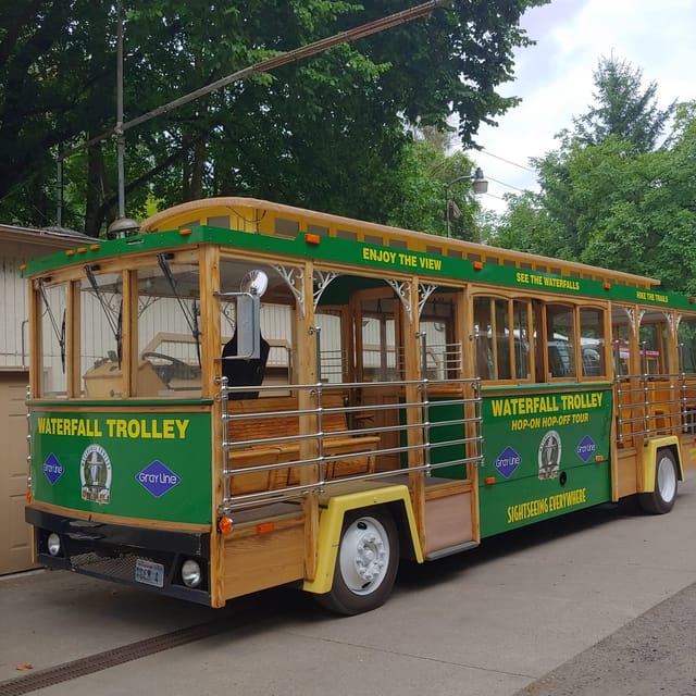 Multnomah Falls: Waterfall Corridor Hop-On Hop-Off Trolley – Sandy, Oregon