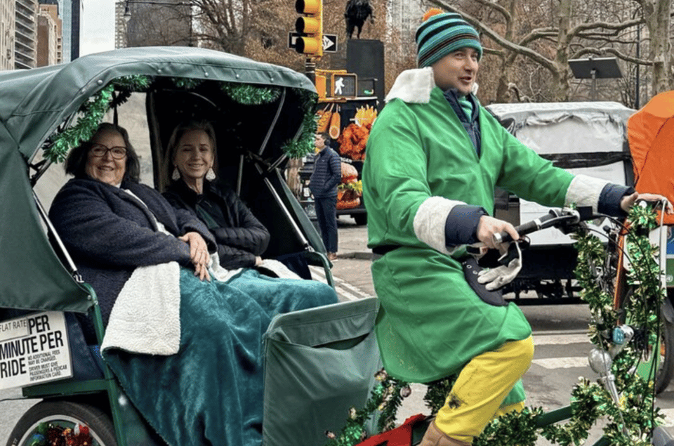 NYC: Elf & Home Alone 2 Locations Central Park Pedicab Tour – New York City, New York