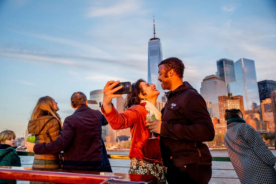 NYC: Sunset Holiday Cocoa Cruise – New York City, New York