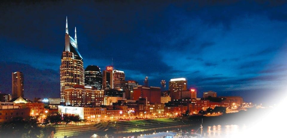 Nashville: Homes of the Stars Narrated Bus Tour – Nashville, Tennessee