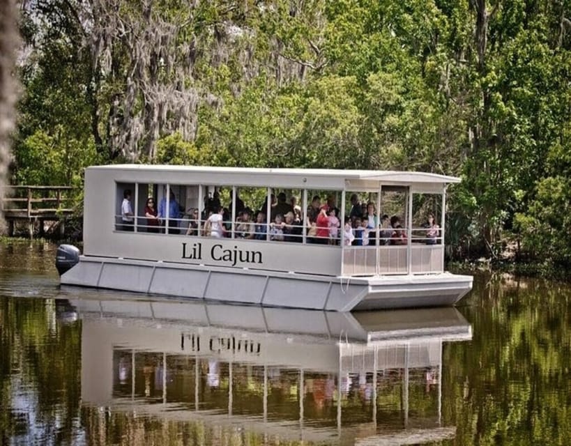 New Orleans: Airboat or Pontoon Boat Cruise with Transfers – New Orleans, Louisiana