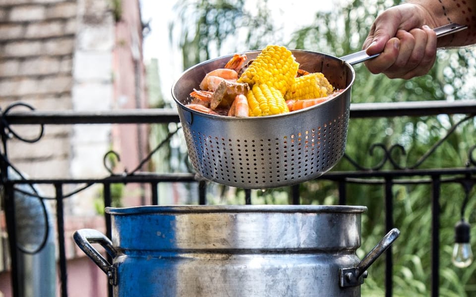 New Orleans: Shrimp Boil Experience in French Quarter – New Orleans, Louisiana