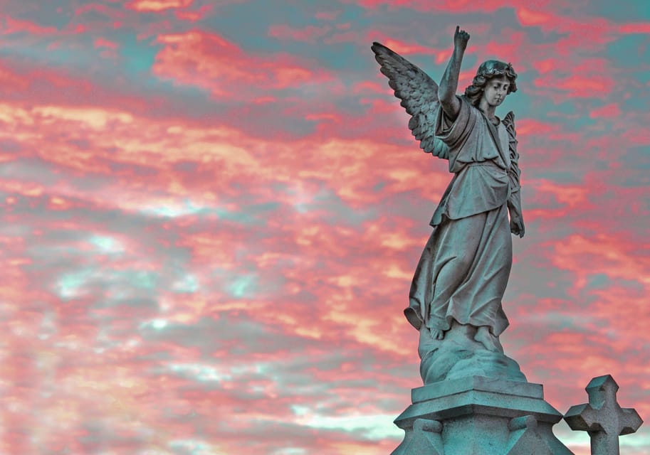 New Orleans: St. Louis Cemetery #3 Guided Walking Tour – New Orleans, Louisiana