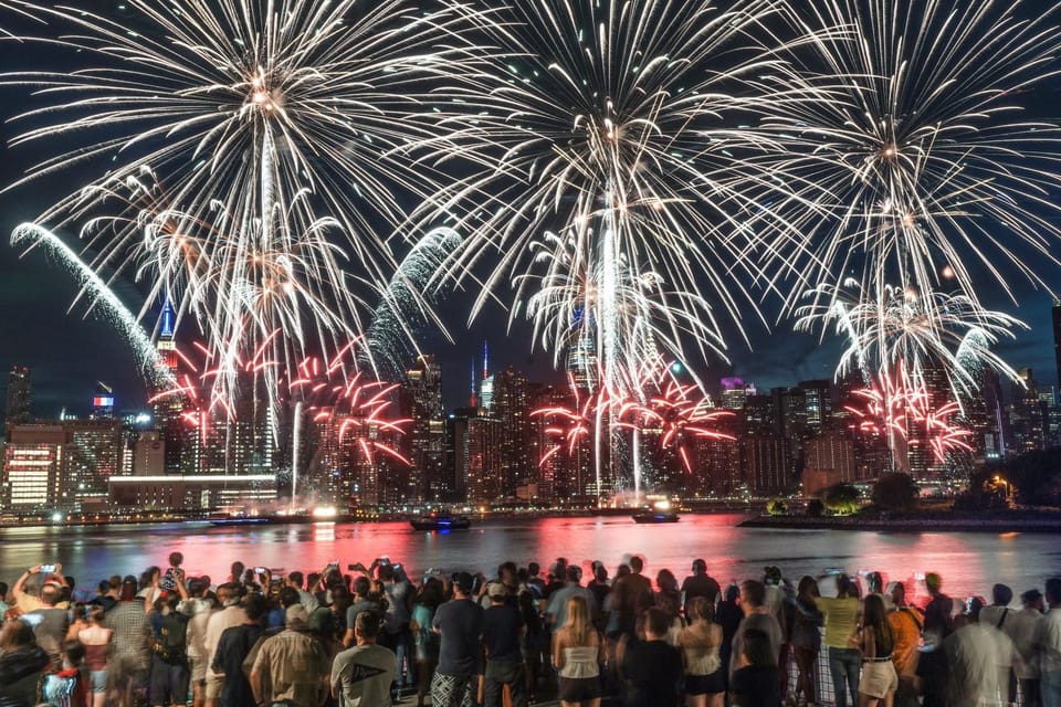 New York City: 4th of July Family Fireworks Party Cruise – New York City, New York