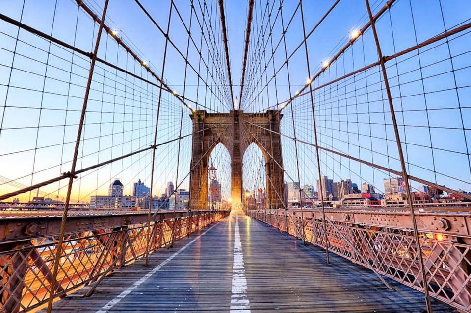 New York City: Brooklyn Bridge and Dumbo Walking Tour – New York City, New York