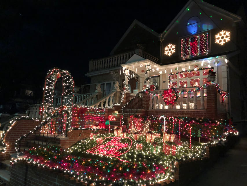 New York City: Dyker Heights Christmas Lights Tour – New York City, New York