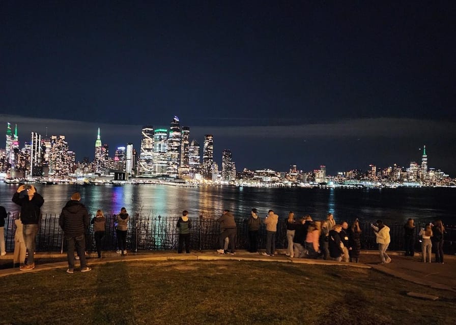 New York City Night Views – A panoramic hop-on-hop-off tour – New York City, New York